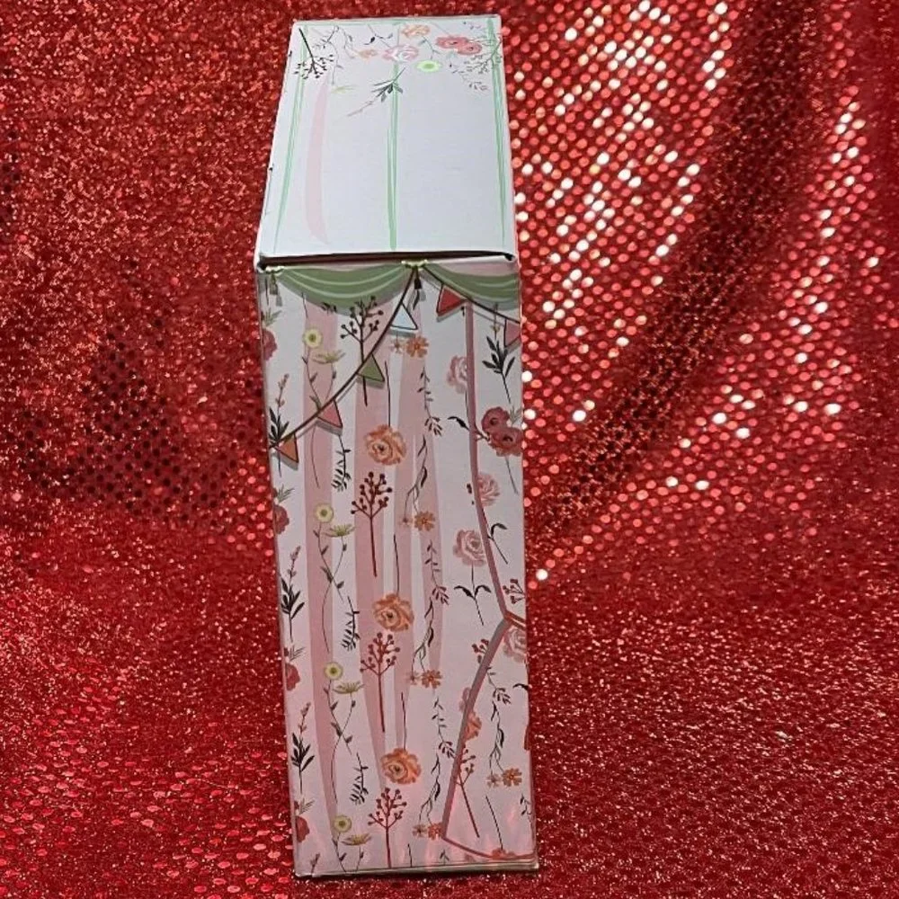 LIMITED EDITION ROSE POPPY & VANILLA LUXURY BODY RETREAT SET BY BAYLIS & HARDING